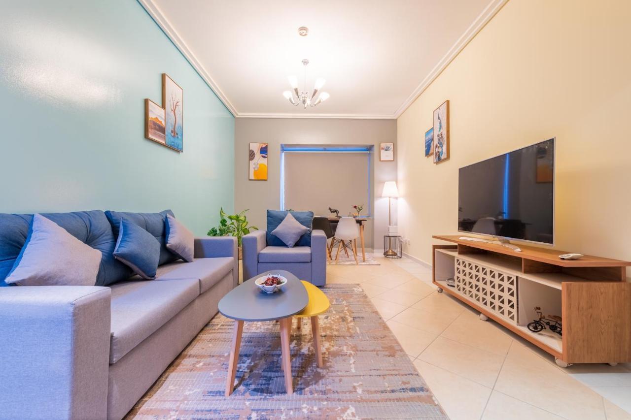 Trinity Holiday Homes - Sheikh Zayed Road Near To Financial Center Metro Station 迪拜 外观 照片