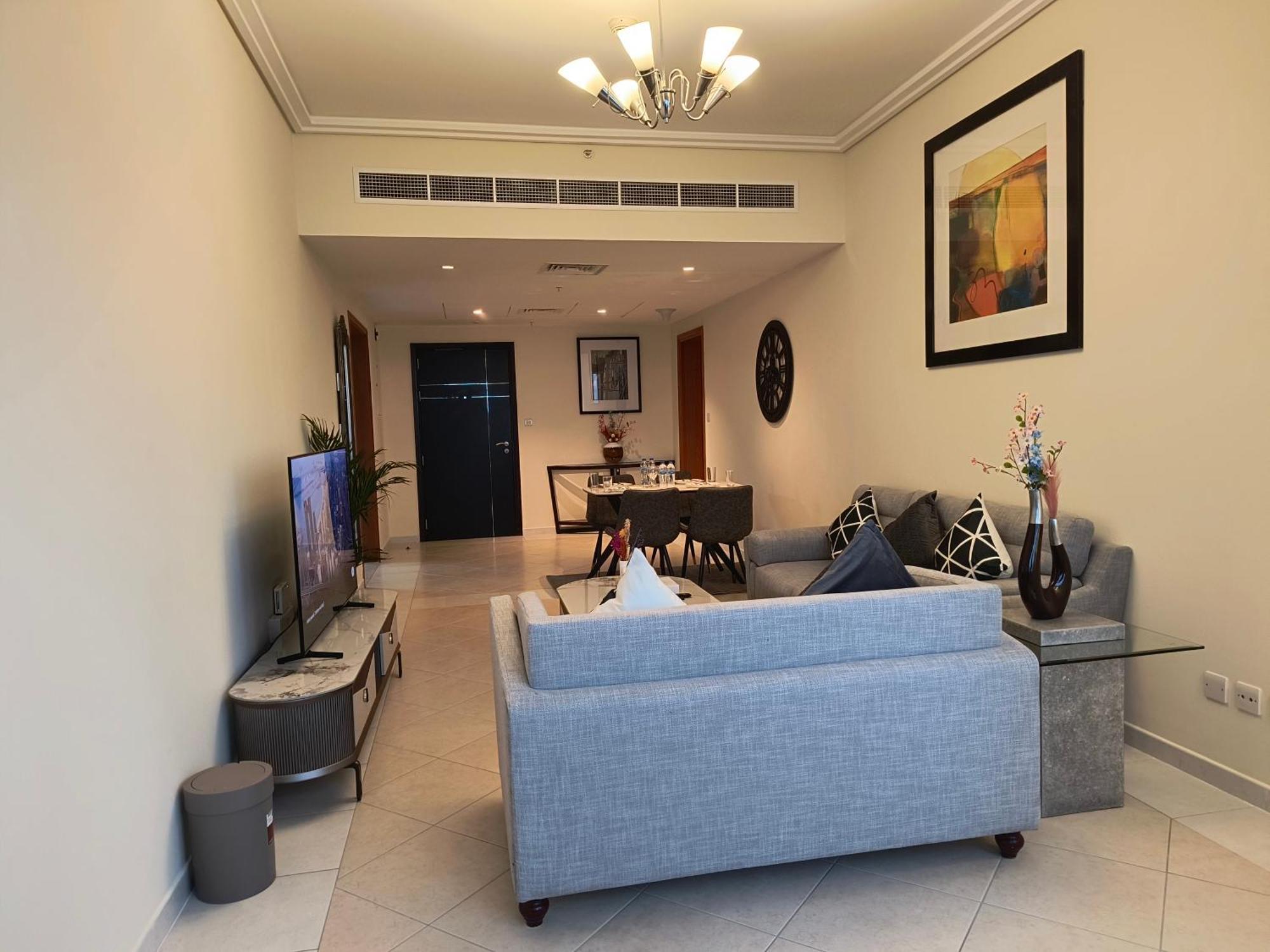 Trinity Holiday Homes - Sheikh Zayed Road Near To Financial Center Metro Station 迪拜 外观 照片