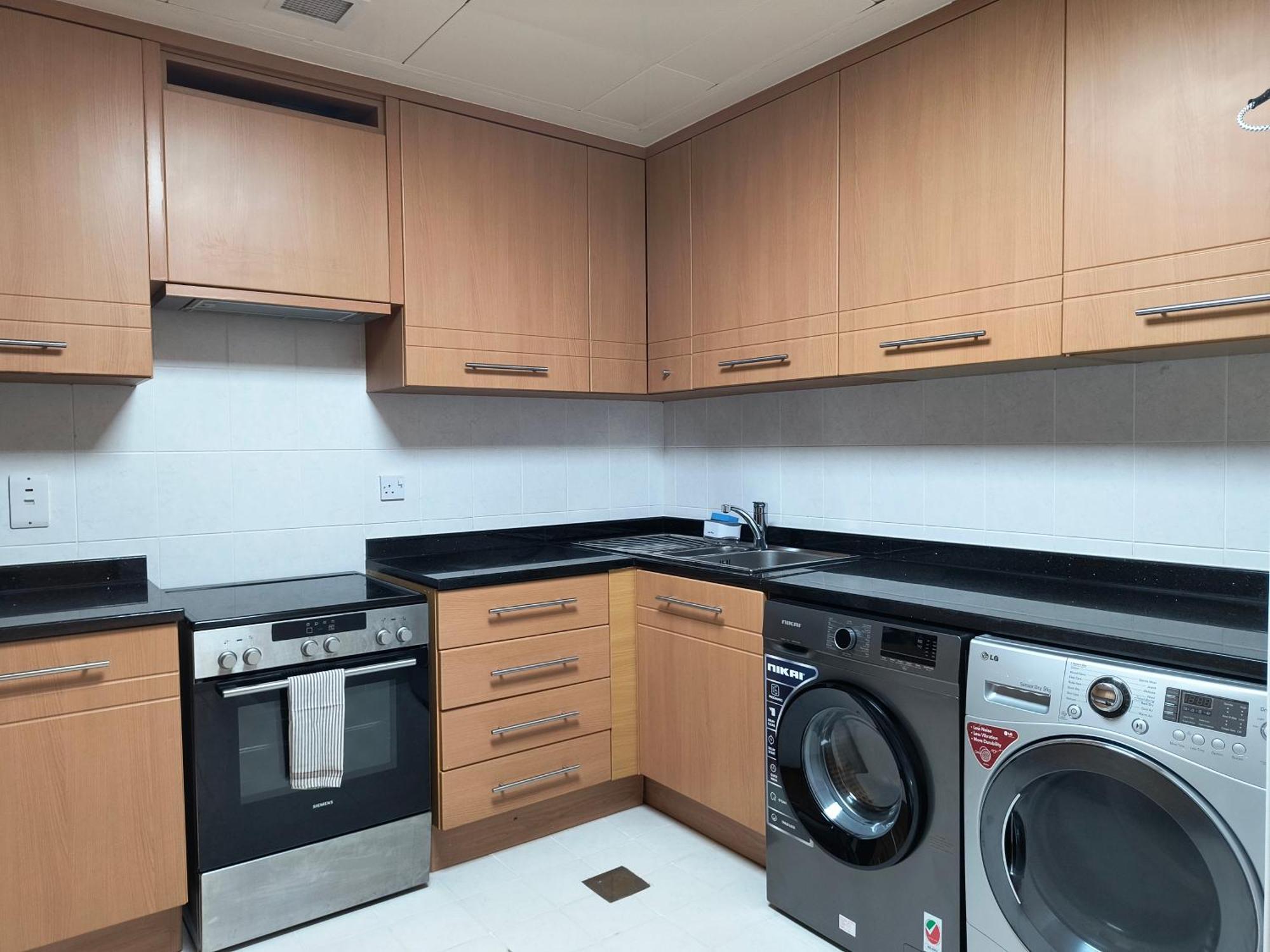 Trinity Holiday Homes - Sheikh Zayed Road Near To Financial Center Metro Station 迪拜 外观 照片