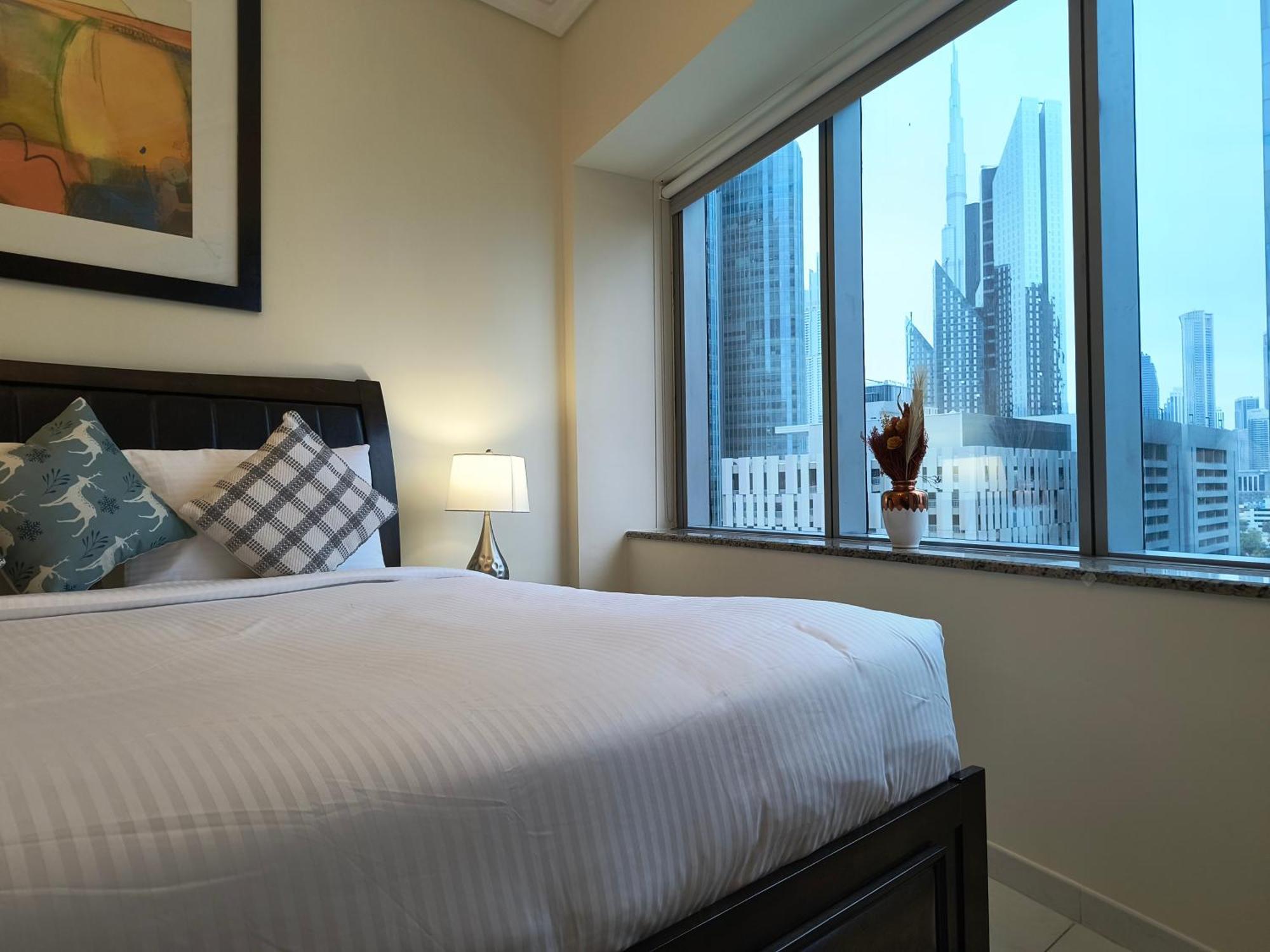 Trinity Holiday Homes - Sheikh Zayed Road Near To Financial Center Metro Station 迪拜 外观 照片