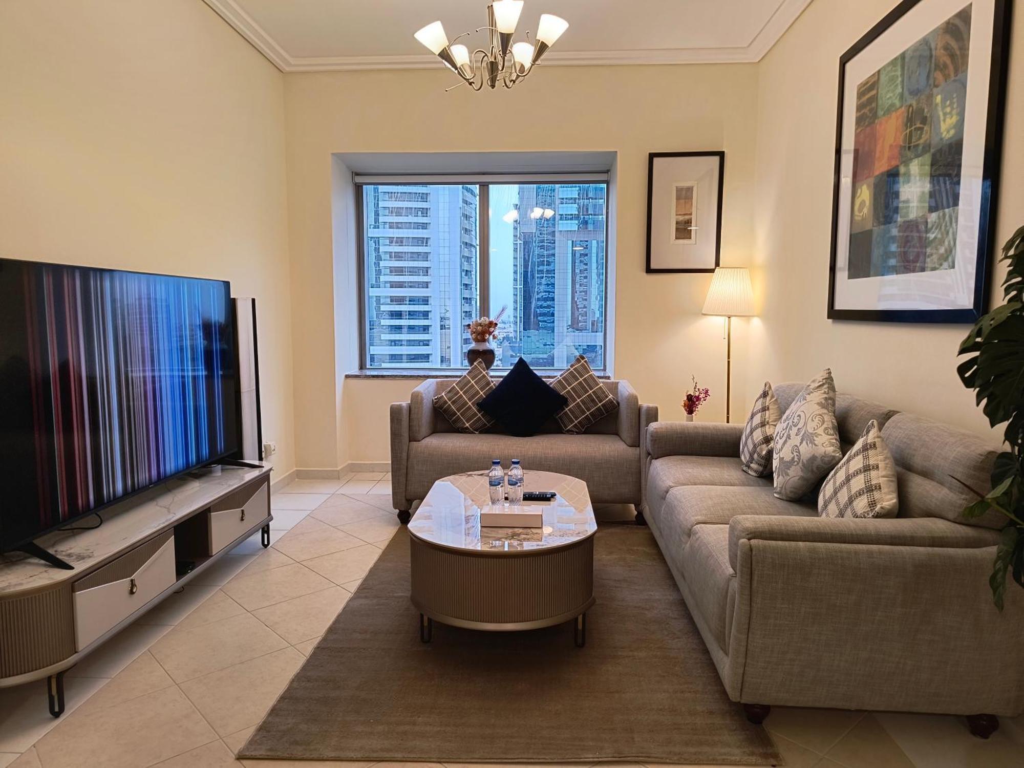Trinity Holiday Homes - Sheikh Zayed Road Near To Financial Center Metro Station 迪拜 外观 照片