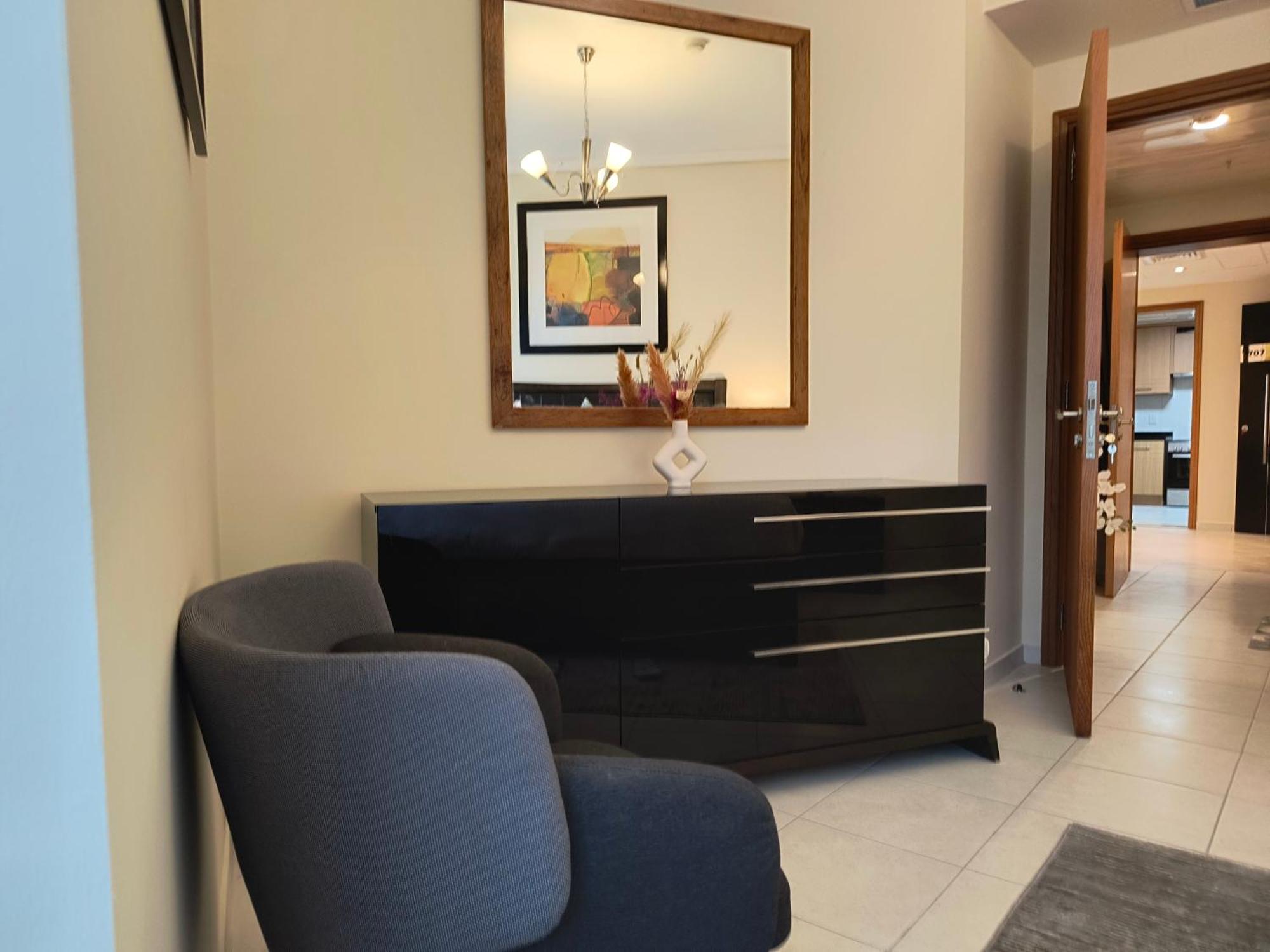 Trinity Holiday Homes - Sheikh Zayed Road Near To Financial Center Metro Station 迪拜 外观 照片